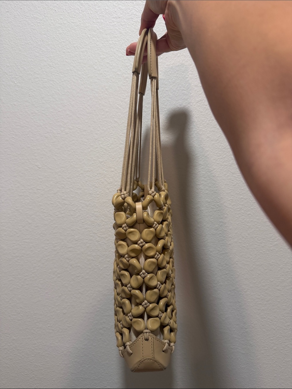 Polène Solé. Beige Woven Bead Bucket Bag - Picture 3 of 3